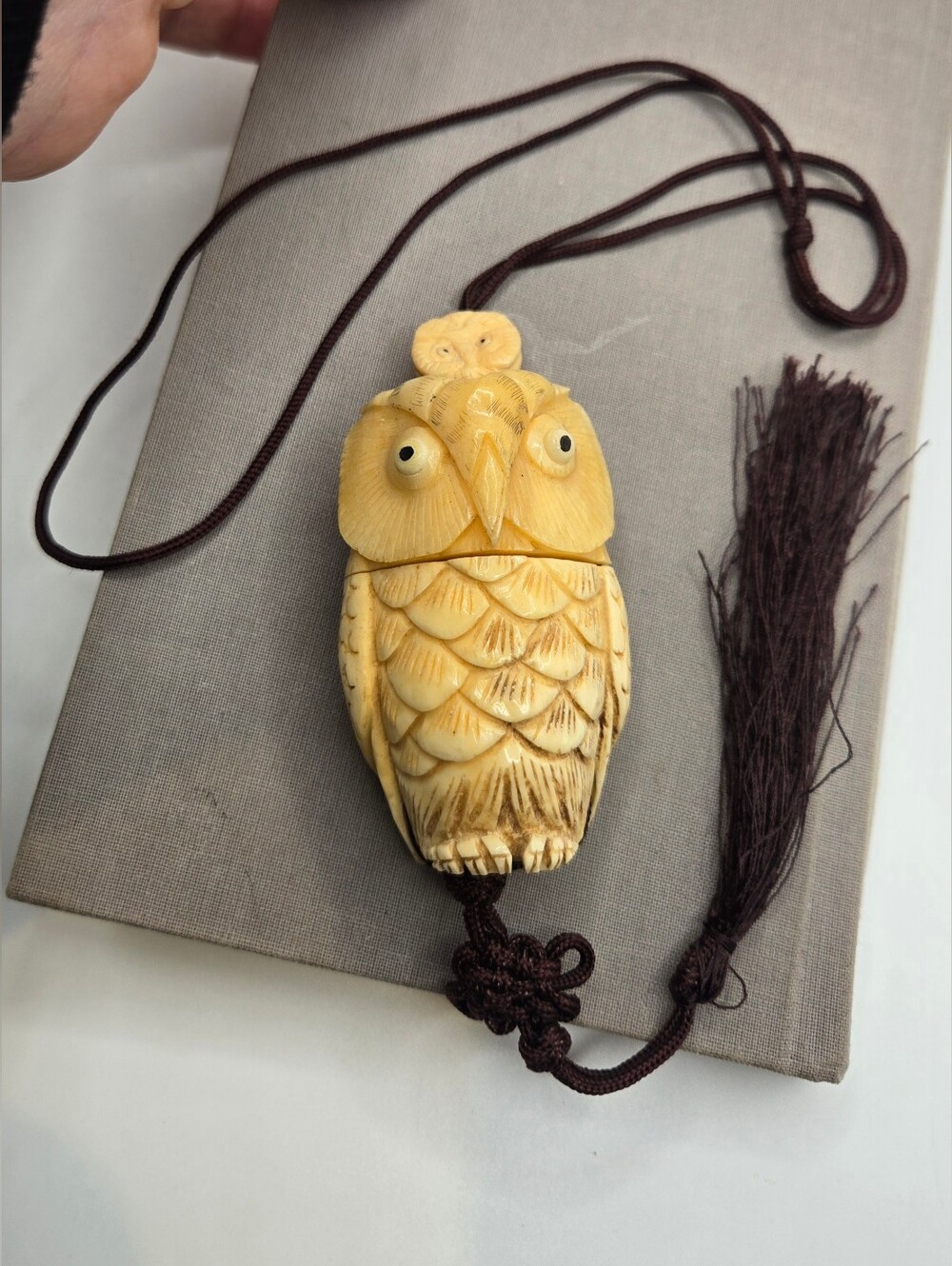 Vintage Hand Carved Netsuke Owl Trinket Hidden Box Pendant Etched Bovine Bone